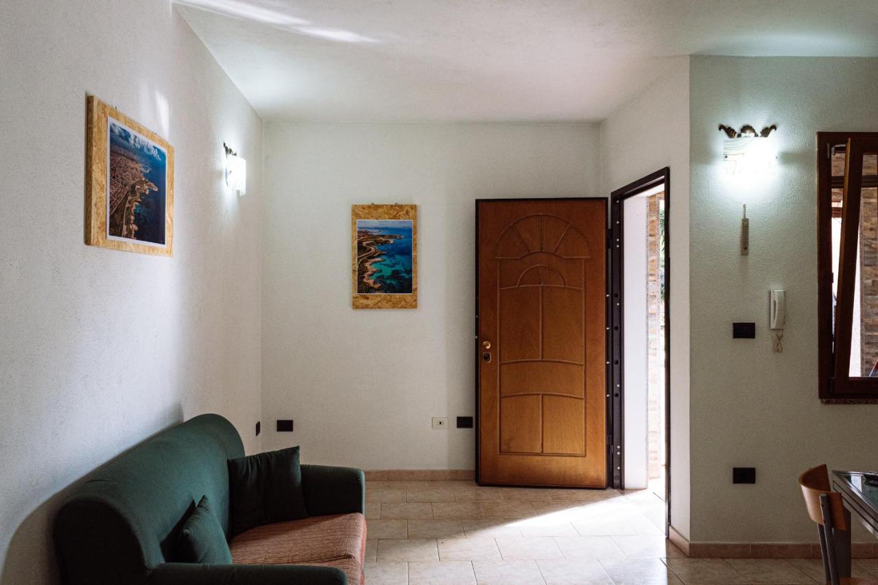 Casa Vacanze Maestrale - By Faendho Porto Torres Εξωτερικό φωτογραφία